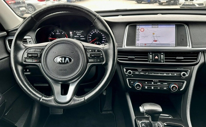 Kia Optima cena 65900 przebieg: 170000, rok produkcji 2018 z Góra małe 781